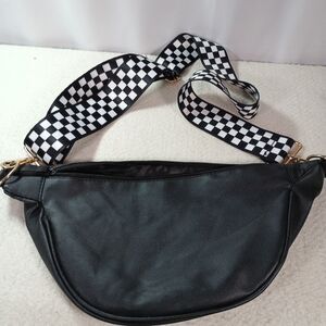 Market & Layne Crossbody Pouch Bag Black w/ Checkered Strap Casual Purse